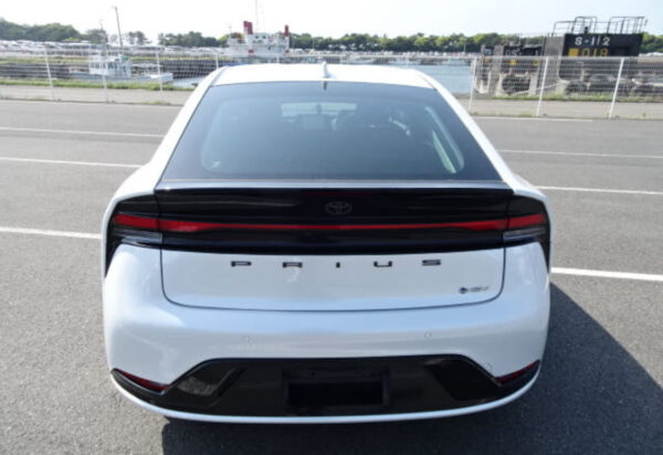 2024 TOYOTA Prius hybrid G 6AA-MXWH65