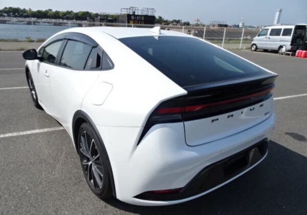 2024 TOYOTA Prius hybrid G 6AA-MXWH65