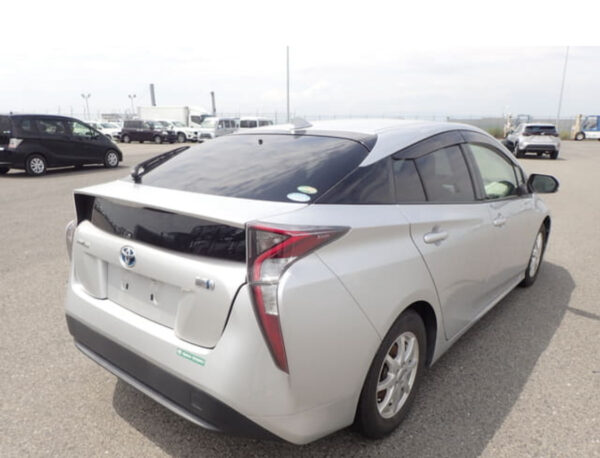 TOYOTA Prius hybrid