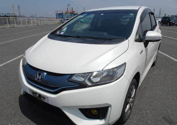 2014 HONDA Fit Hybrid