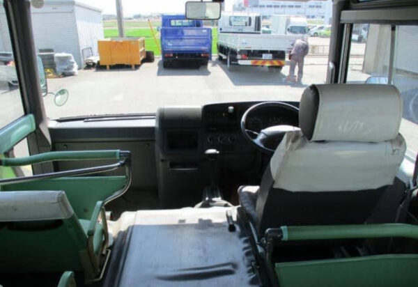 2005 NISSAN civilian Bus