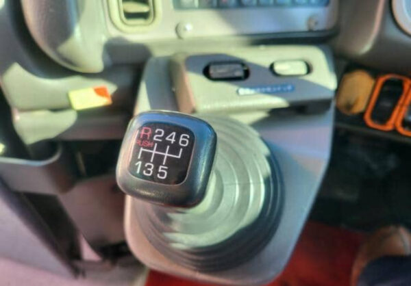 2003 MITSUBISHI Aero Ace