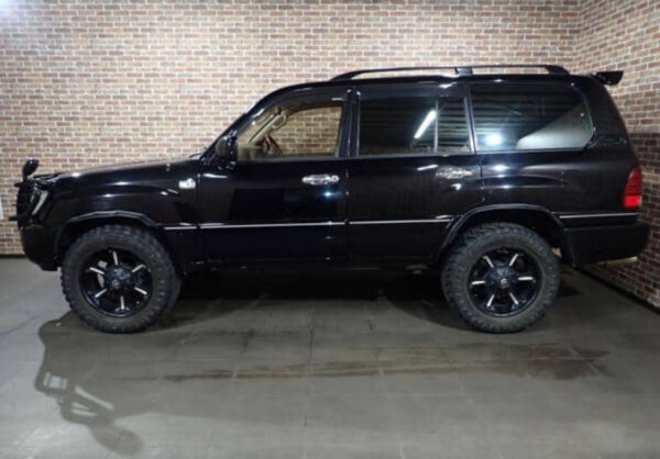 2000 TOYOTA land cruiser