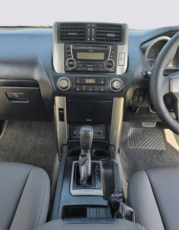 2012 TOYOTA  land cruiser Prado