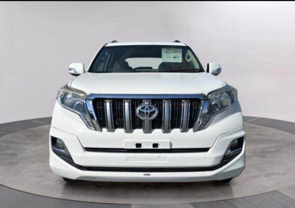 2012 TOYOTA  land cruiser Prado