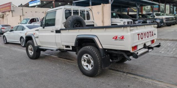 2009 TOYOTA Land Cruiser