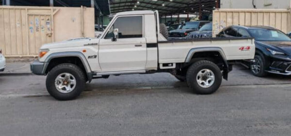 2009 TOYOTA Land Cruiser