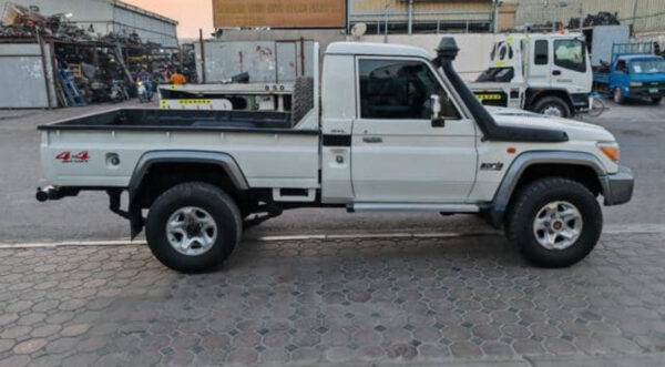 2009 TOYOTA Land Cruiser