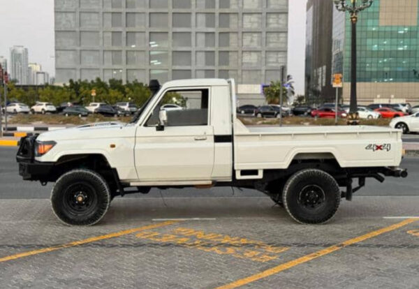 2012 TOYOTA Land Cruiser  single cabin