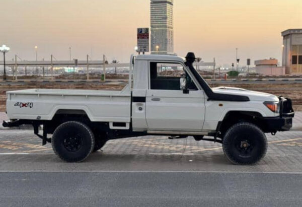 2012 TOYOTA Land Cruiser  single cabin